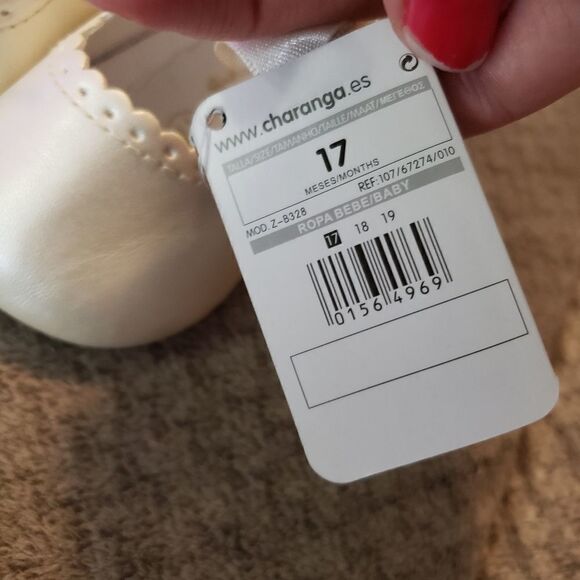 Size 2 BAPTISM CHRISTENING WEDDING SHOES NWT - Picture 3 of 4